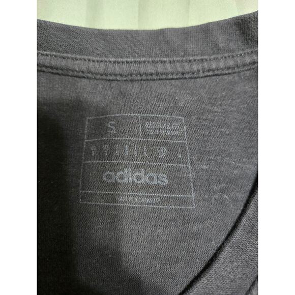 Adidas small men's black graphic tshirt - Picture 4 of 9